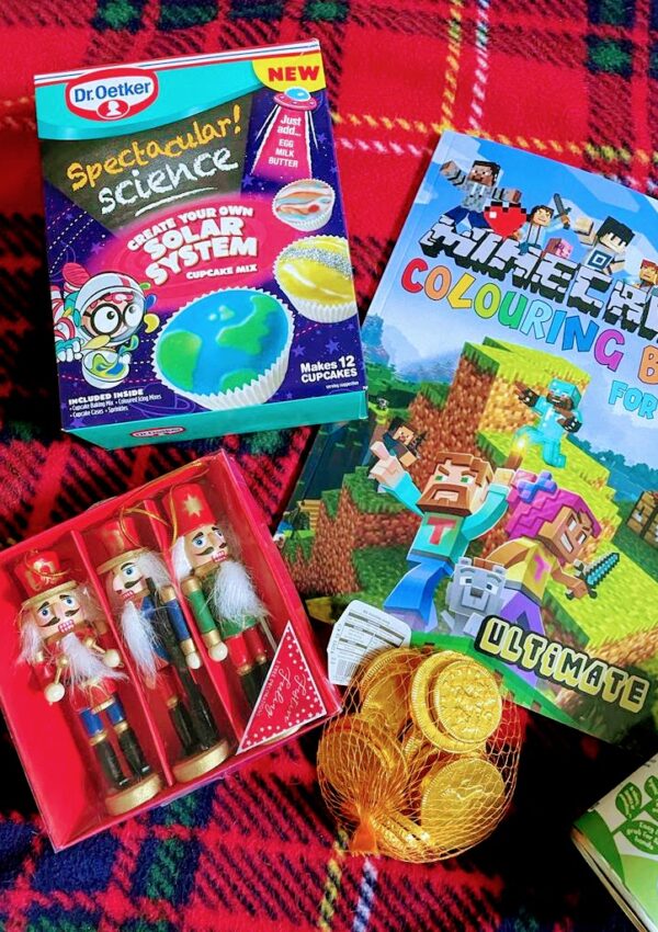 25 Cheap Christmas Presents For Kids (Under £10!)